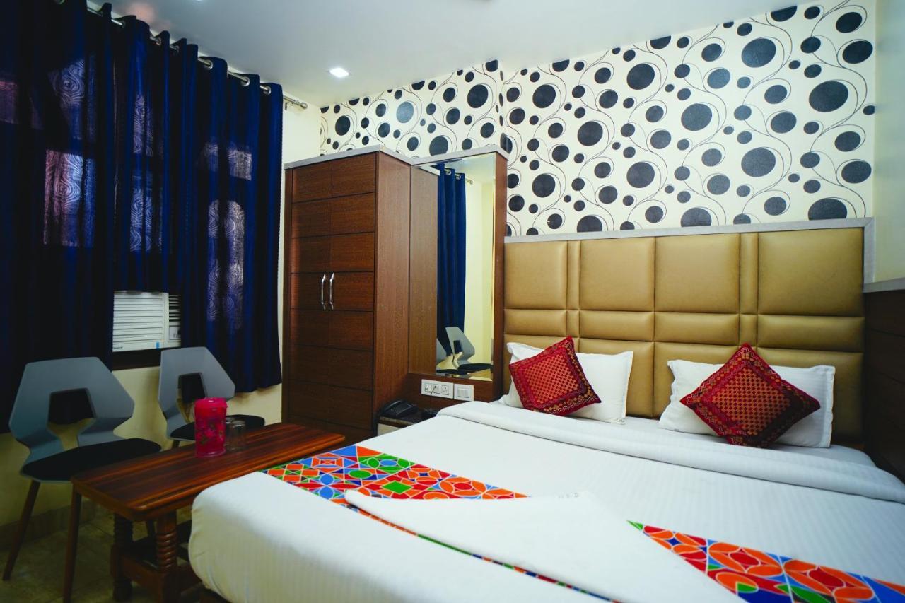 Hotel Delhi Darshan Deluxe-By Rsl Hospitality New Delhi Eksteriør billede