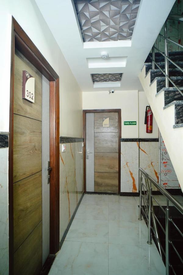 Hotel Delhi Darshan Deluxe-By Rsl Hospitality New Delhi Eksteriør billede
